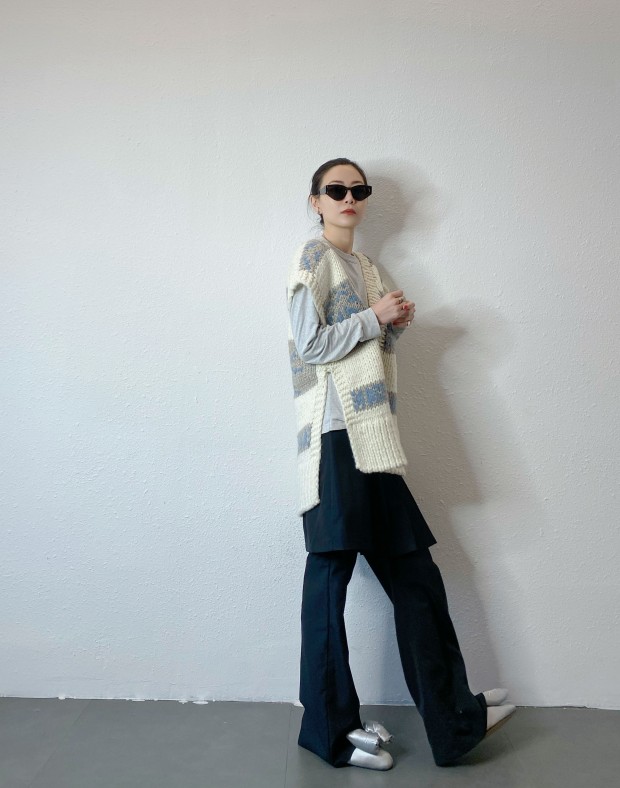 Oversized Pattern Knit Vest #241219